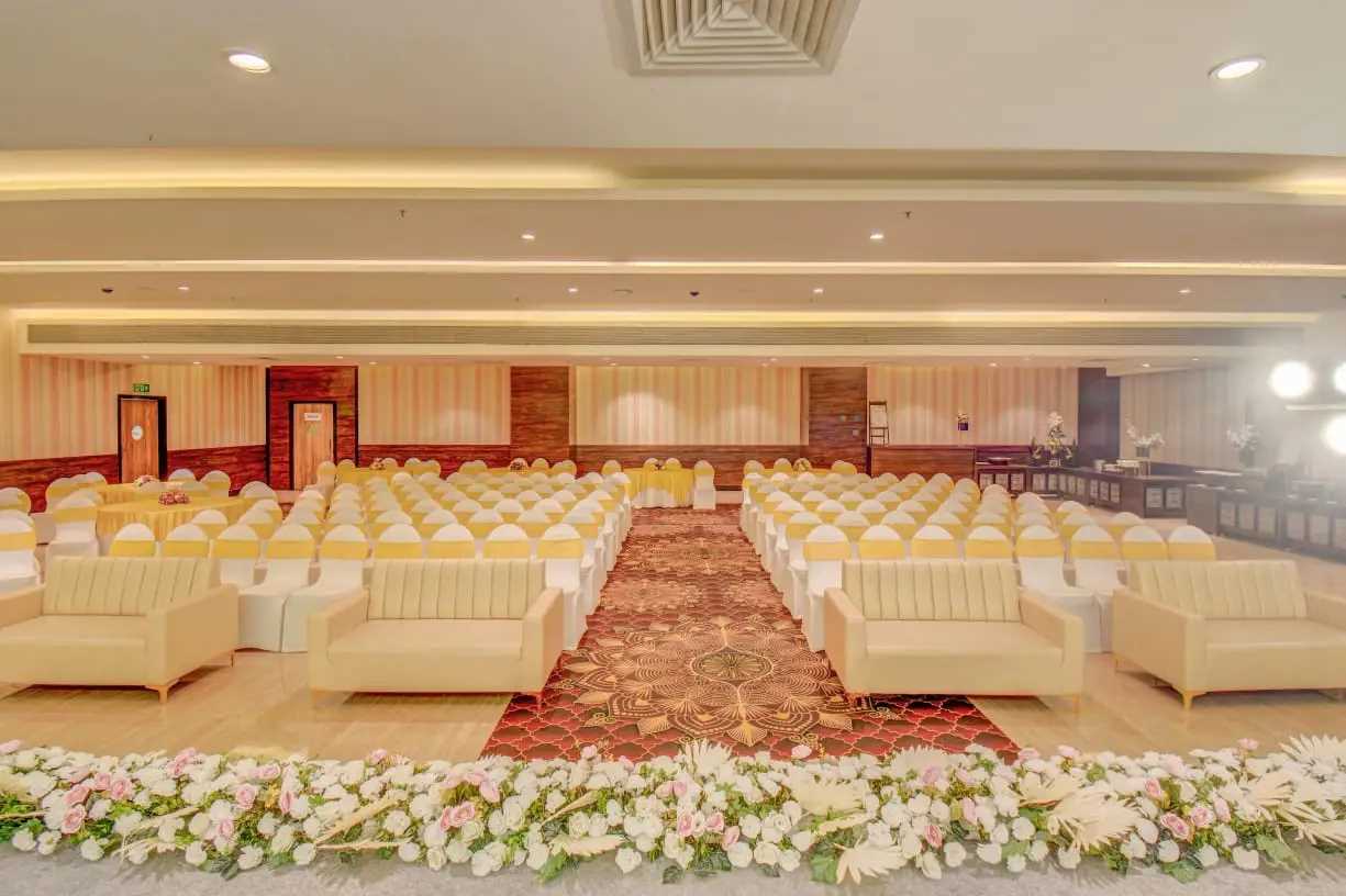 Hotel Tip Top Plaza Pune
